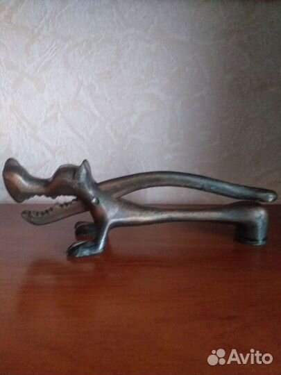 Орехокол волк СССР