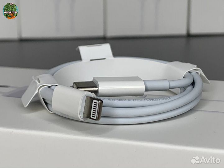 Зарядное устройство Apple 20W Блок + Кабель iPhone