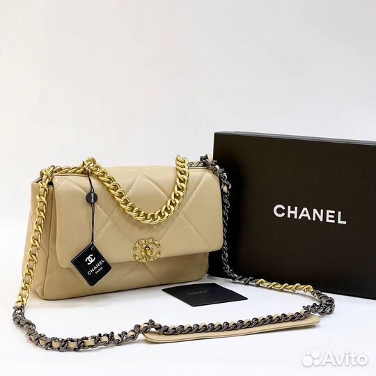 Сумка женская кожаная Chanel 19 через плечо 5 цвет