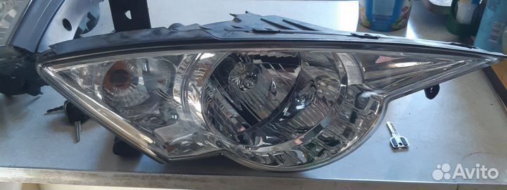 Фара /Actyon Sports (RH) 8310231103