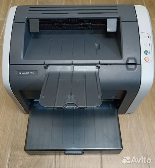 Принтер лазерный HP LaserJet 1010 (мин. пробег)