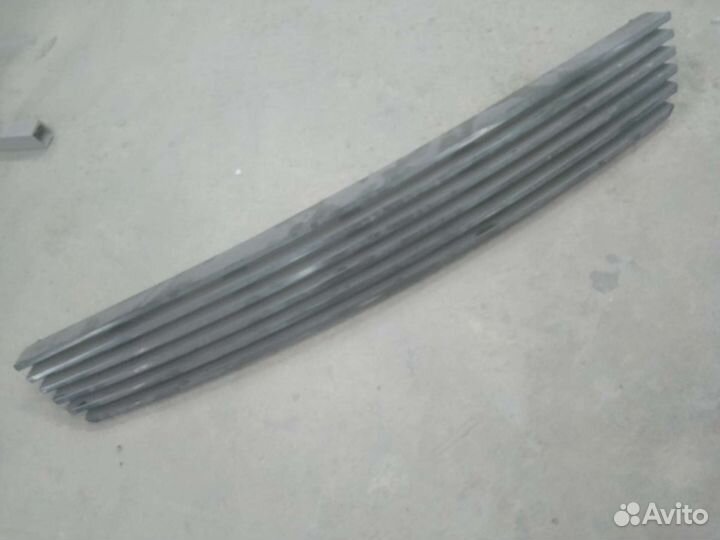 Решетка радиатора приора 1