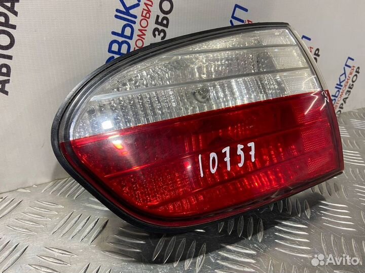 Фонарь правый Hyundai Starex A1