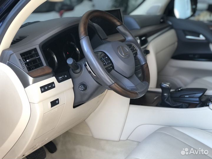 Lexus LX 5.7 AT, 2017, 44 500 км