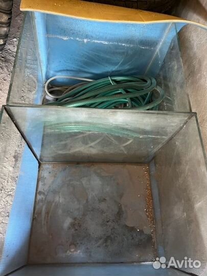 Продаются два аквариума