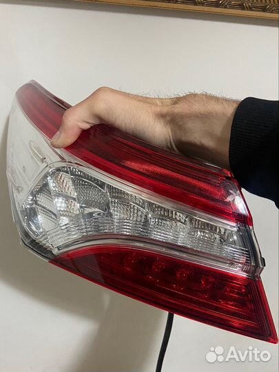 Задний фонарь Camry 70