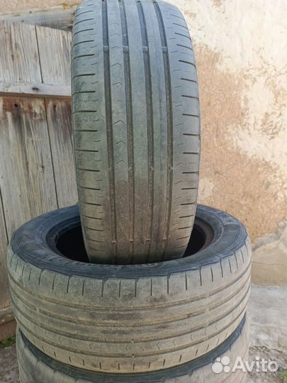 Continental ContiPremiumContact 205/55 R16