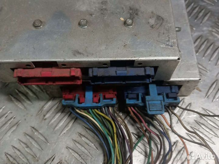 Блок эбу Chevrolet Blazer 4.3