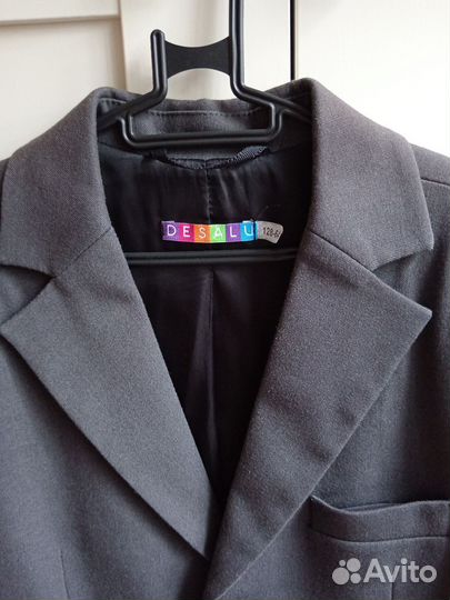 Пиджак для мальчика 128