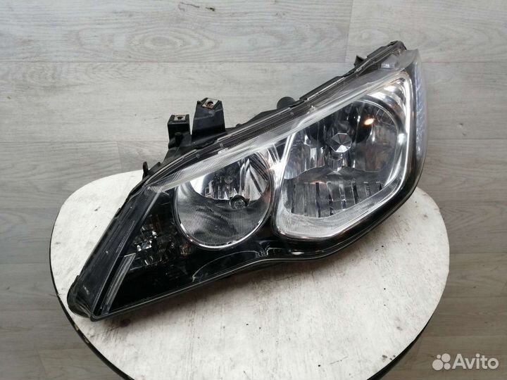 Фара левая Honda Civic8. 2005-2011