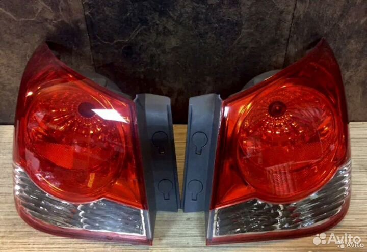 Задние фонари Chevrolet Cruze