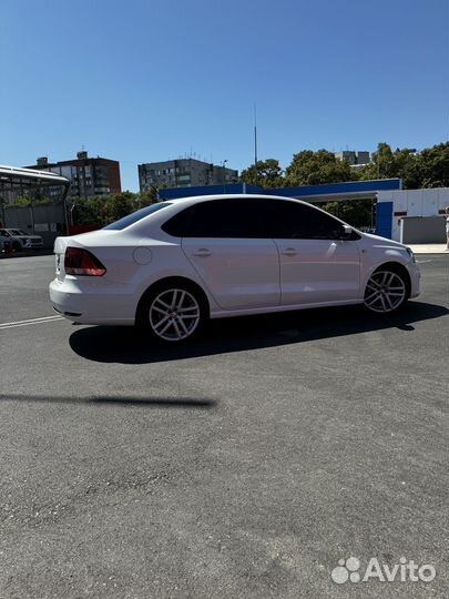 Volkswagen Polo 1.6 AT, 2016, 230 000 км