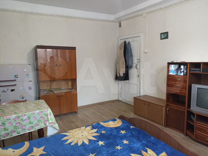 Комната 17 м² в 4-к., 2/6 эт.