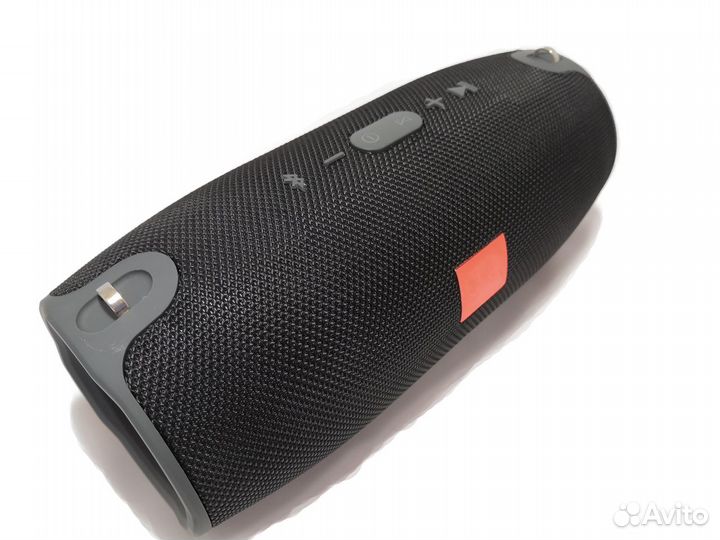 Беспроводная громкая колонка JBL xtreme blackНовые