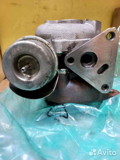 Турбокомпрессор двигателя VW T ransporter 2,5TDI