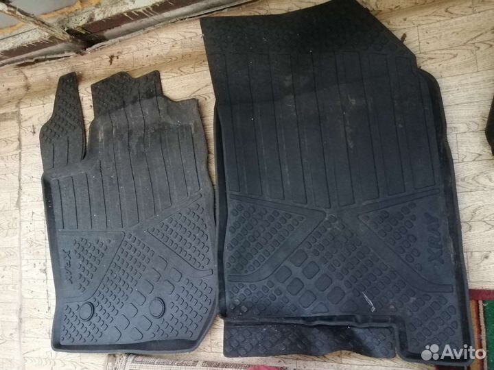 Коврики на LADA xray