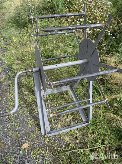 Катушка для намотки кабеля и шлангов