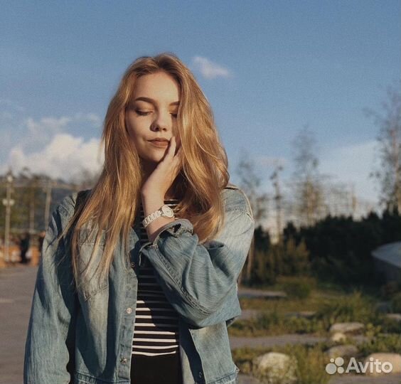 Тонкая джинсовка guess