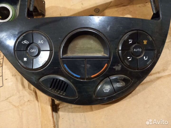 Блок управления климатом ford focus 1
