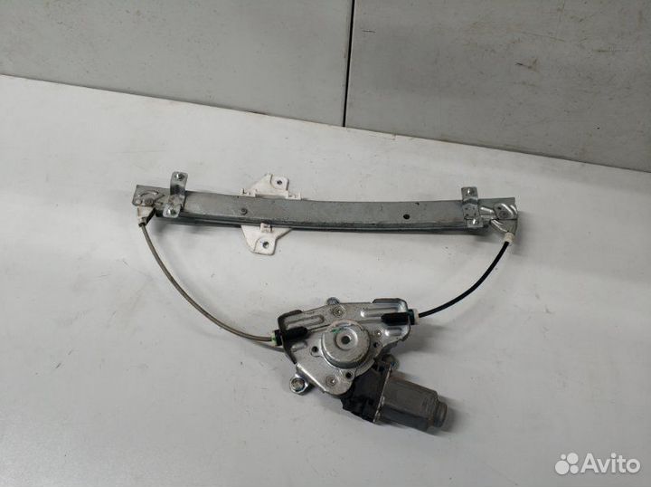 Стеклоподъемник задний левый Hyundai Solaris 1