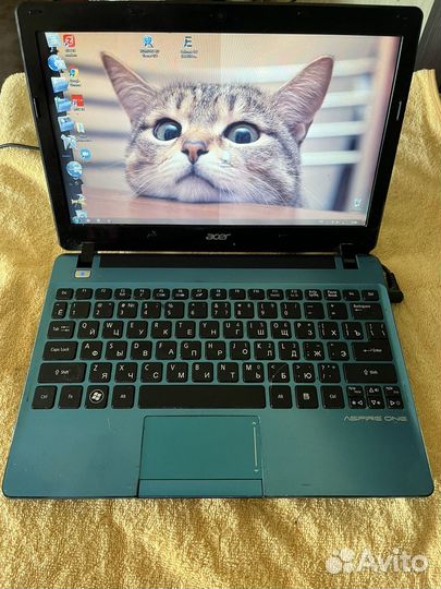 Нетбук Acer aspire one