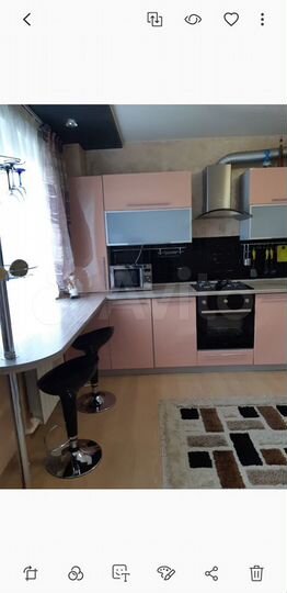 3-к. квартира, 63 м², 3/10 эт.