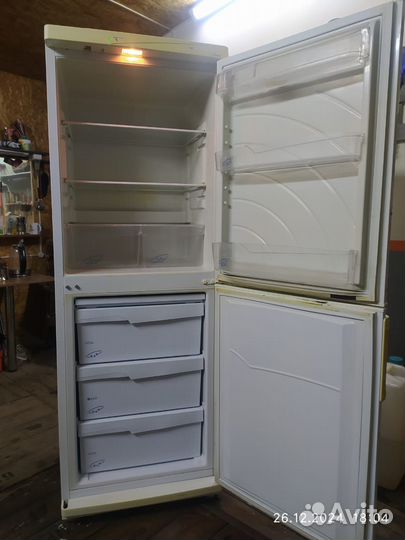 Продам холодильник бу