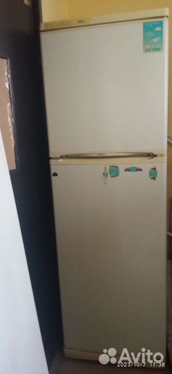 Холодильник Stinol-110er