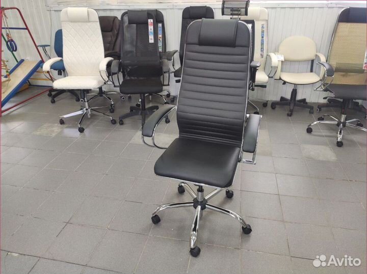 Компьютерное кресло