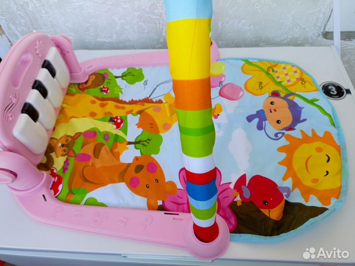 Развивающие игрушки для малышей пакетом