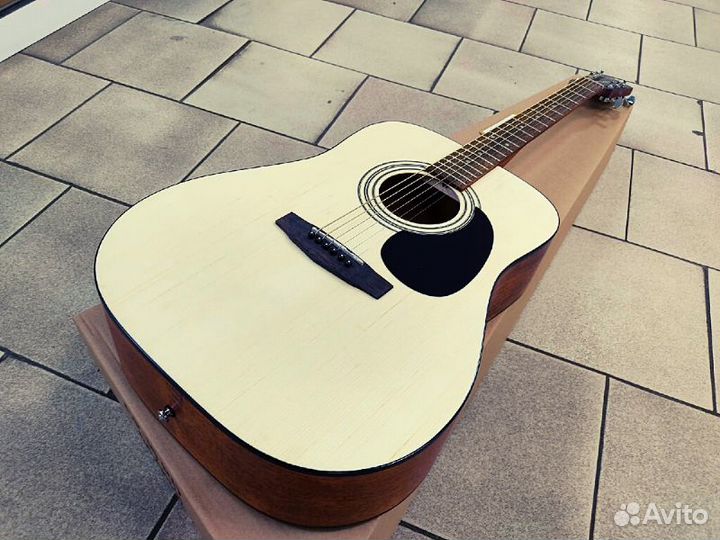 Акустическая гитара Cort
