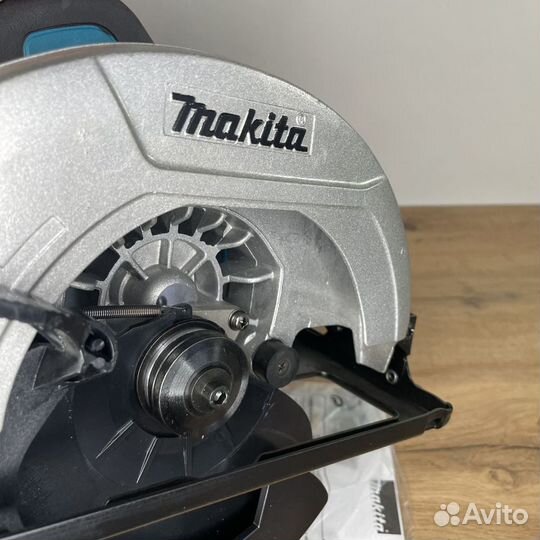 Циркулярная пила Makita