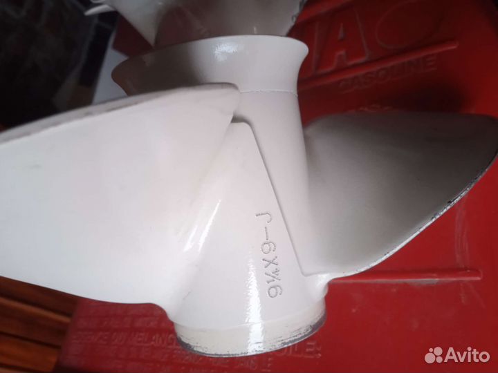 Винт шаг - 9 Yamaha 9.9