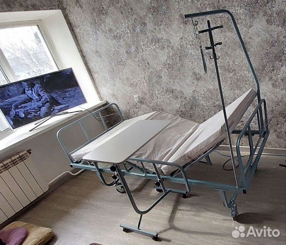 Кровать для лежачих больных 4 секции механическая