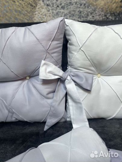 Бортики в кроватку.Новые.Доставка