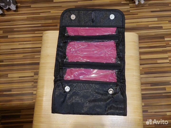 Косметичка новая