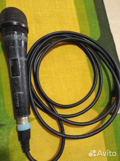 Динамический микрофон Sennheiser E835-S Германия