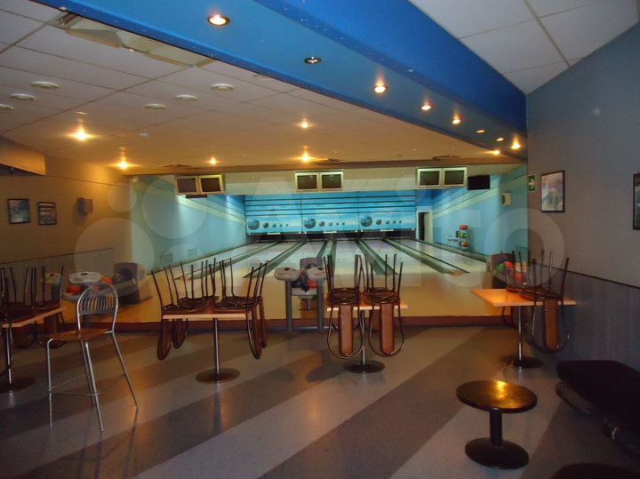 Шевченко 9/Свободного назначения,451м²/м.Динамо