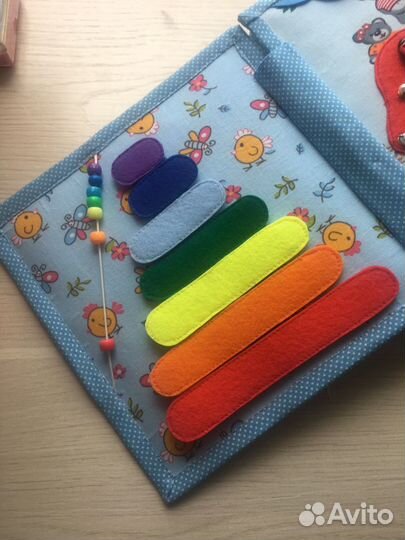 Развивающая книга из фетра