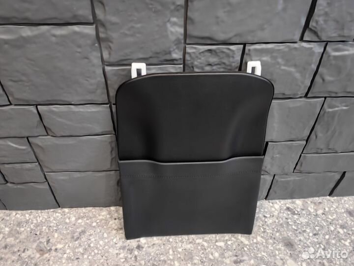 Спинка сиденья