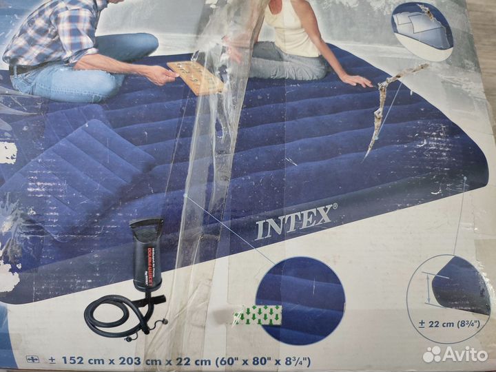 Надувной матрас с насосом б/у