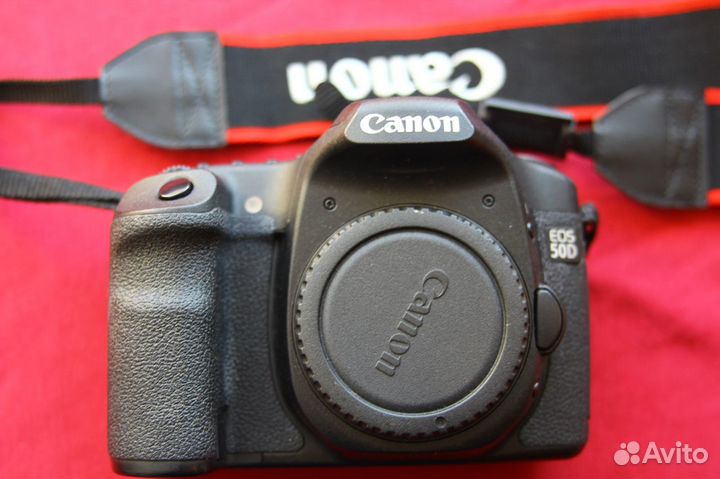 Canon EOS 50D Body и объектив 18-55 мм со стабом