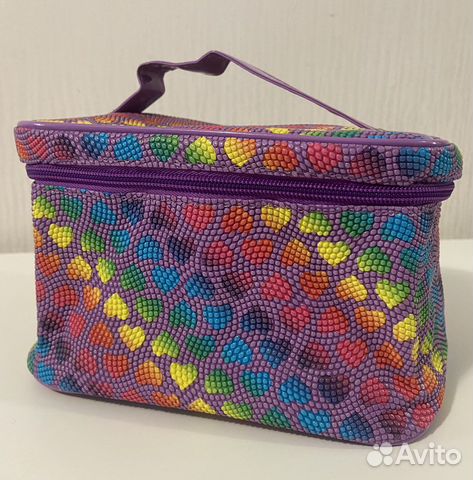 Косметичка на молнии с зеркалом сиреневая