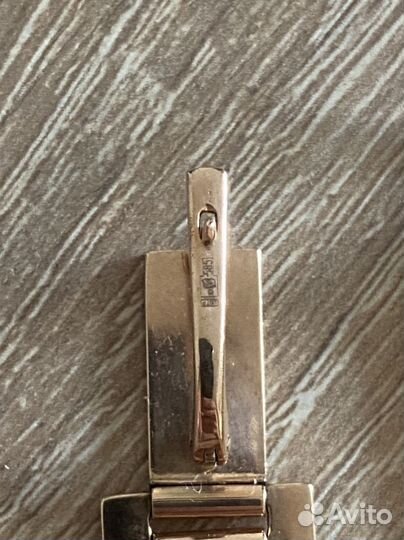 Золотые серьги