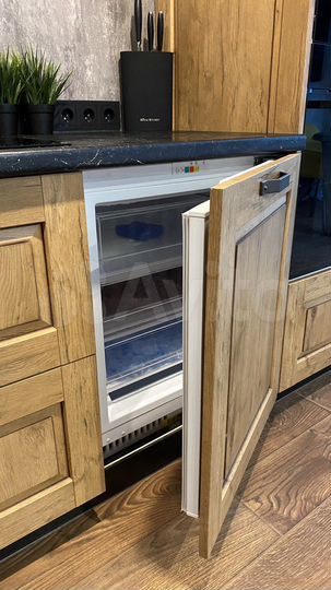 2-к. квартира, 101,2 м², 9/18 эт.