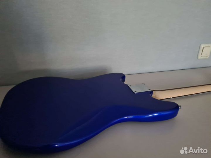 Электрогитара Fender squier bullet mustang