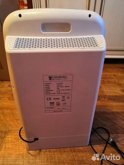 Очиститель и ионизатор воздуха Purifier