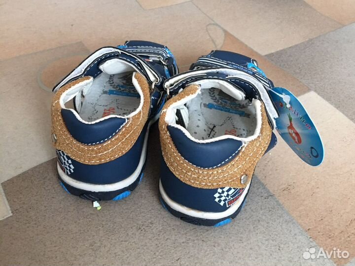 Сандали чиполлино новые