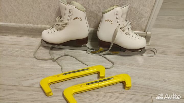 Фигурные Коньки graf Ace 28