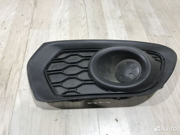 Заглушка птф туманки renault sandero 2 Прав